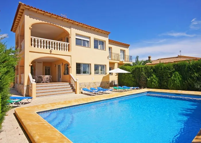 Senieta - Plusholidays