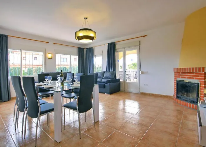 Senieta - Plusholidays 빌라 *